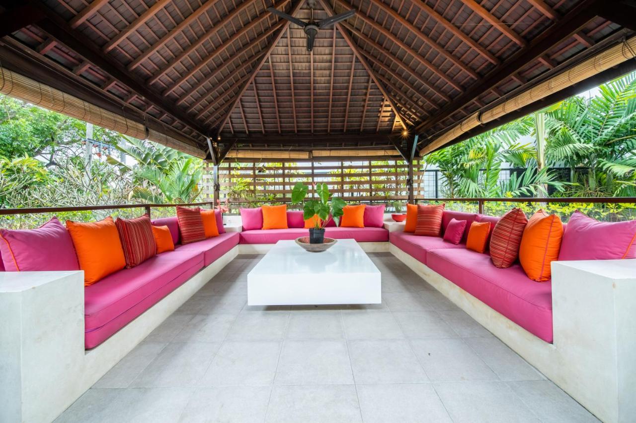 Villa Sunsara 4 - Enchanting 4Br Villa In A Great Location Canggu Kültér fotó
