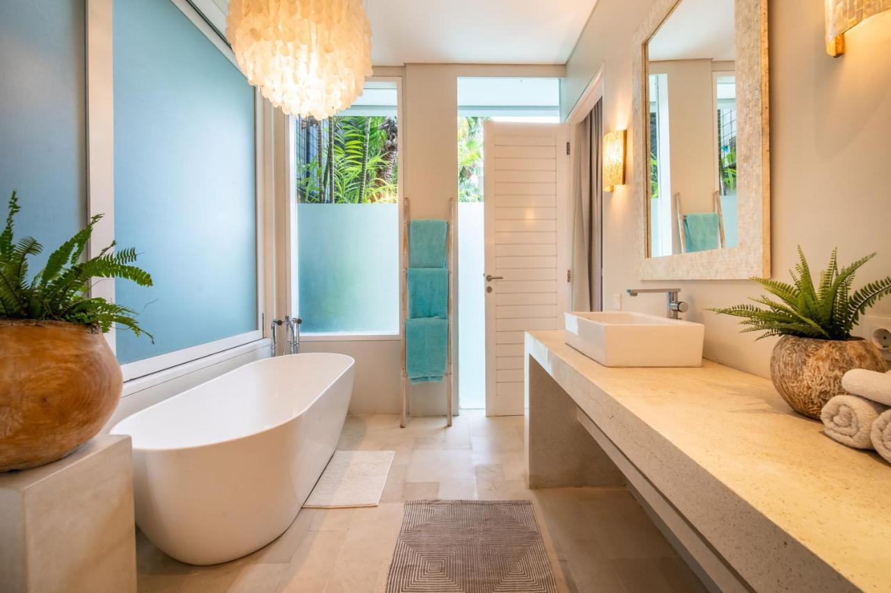 Villa Sunsara 4 - Enchanting 4Br Villa In A Great Location Canggu Kültér fotó
