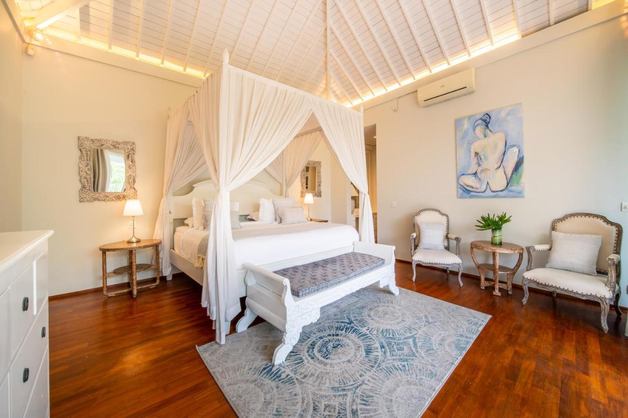 Villa Sunsara 4 - Enchanting 4Br Villa In A Great Location Canggu Kültér fotó